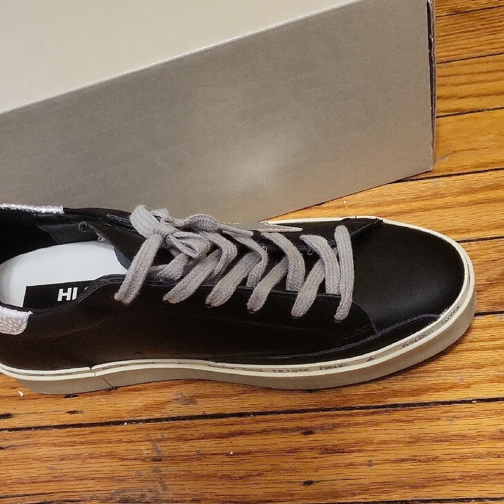 Black and Silver Star Sneakers - Picture 2 of 7
